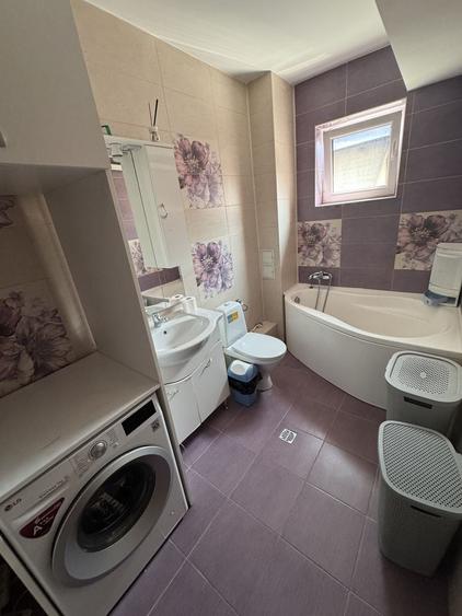 Apartament cu 2 camere decomandat în 1 Decembrie 1918