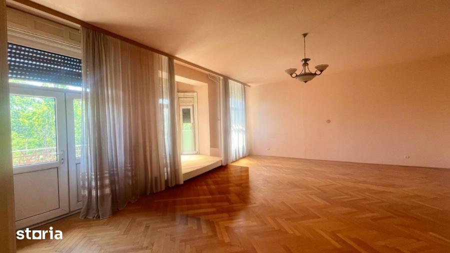 Apartament cu 3 camere în Ultracentral