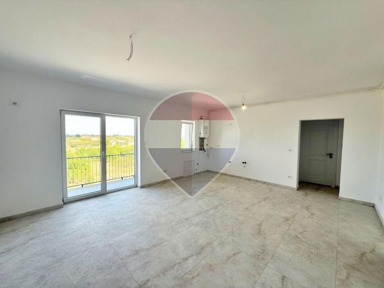 Apartament cu 2 camere decomandat în Grădiște