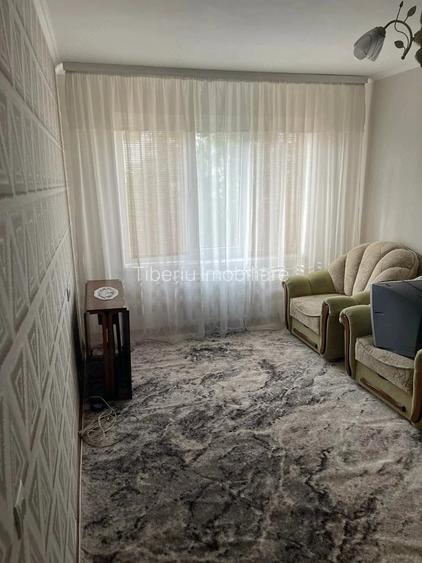 Garsoniera de inchiriat in Avia?iei