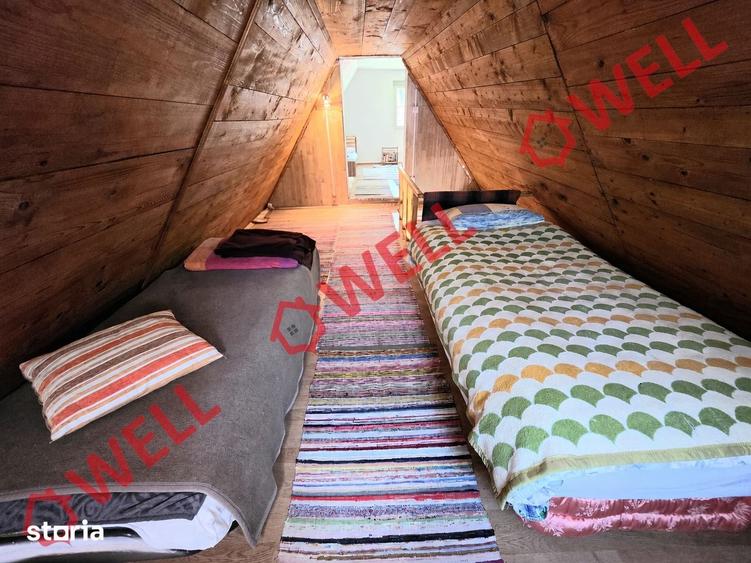 Casă cu 4 camere cu Teren 2800 Mp în Central