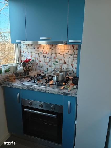 Apartament cu 2 camere decomandat în Abator