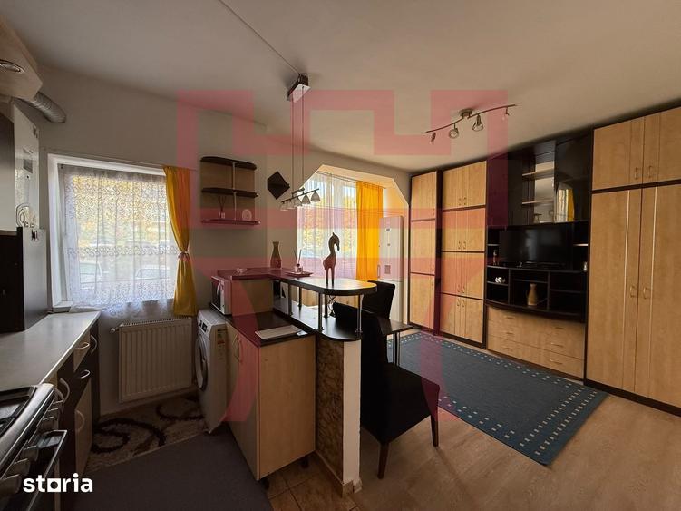 Apartament cu 3 camere decomandat în Dâmbul Rotund