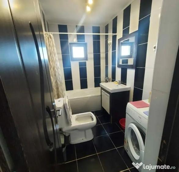 Apartament cu 3 camere decomandat în George Enescu