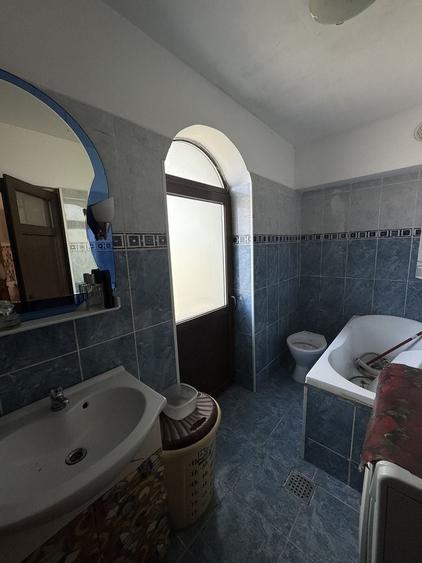 Apartament cu 4 camere în Central