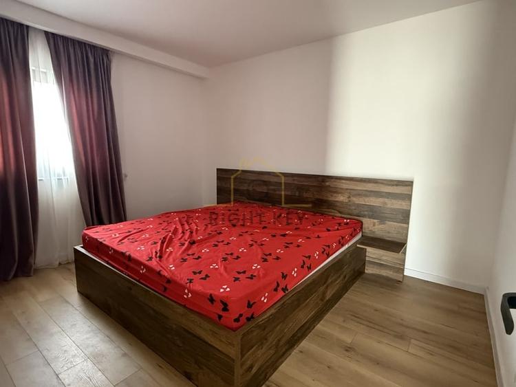 Duplex cu 5 camere cu Canalizare în Clinceni