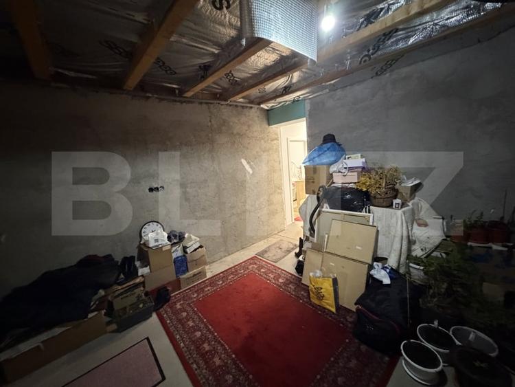 Casă individuală cu 5 camere cu Canalizare în Micești