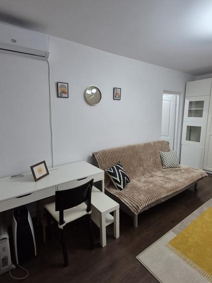 Apartament cu 2 camere semidecomandat în Iancului