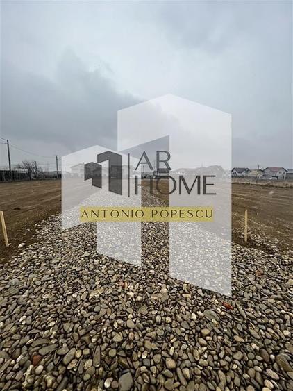 Teren de 440 mp, în Bucov