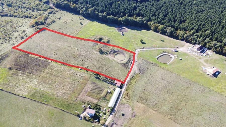 Teren agricol extravilan de 1800 mp, în Sud-Est