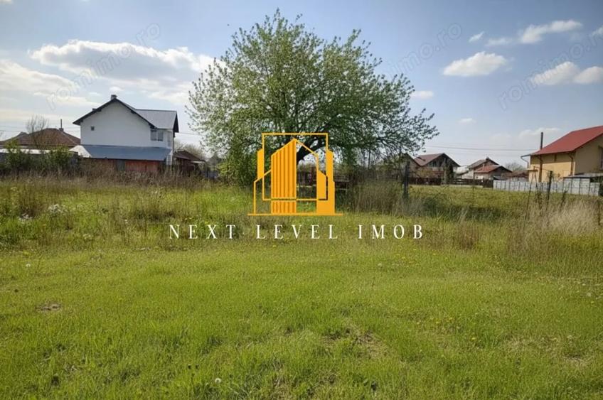Teren de 450 mp, în Hințești