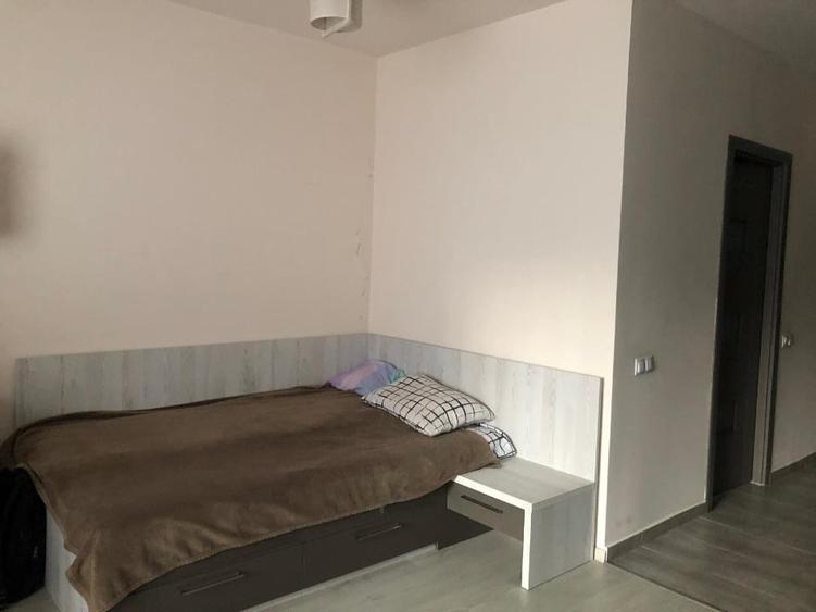Garsonieră semidecomandată, mobilată în Mărăști