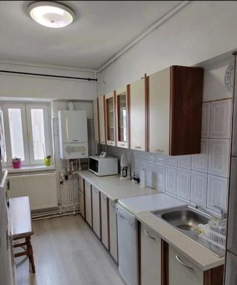 Apartament 3 camere-Capitol - 2