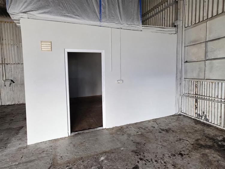 Spațiu industrial, de 150 mp, în Lazaret
