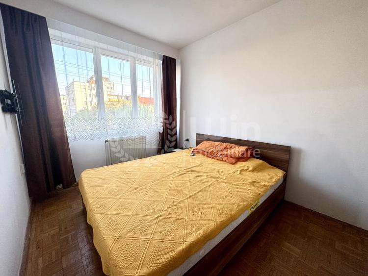 Apartament cu 2 camere decomandat, mobilat în Central