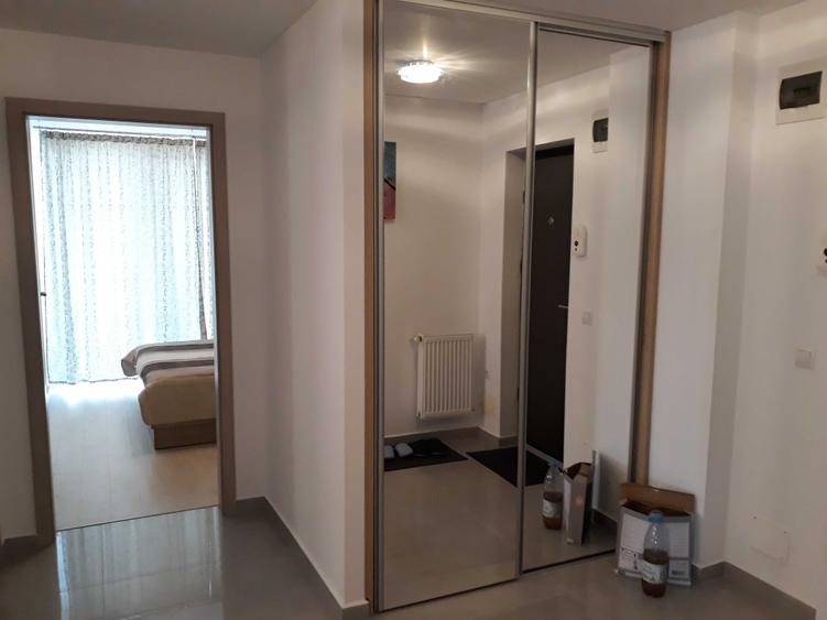 Apartament cu 2 camere decomandat în Borhanci