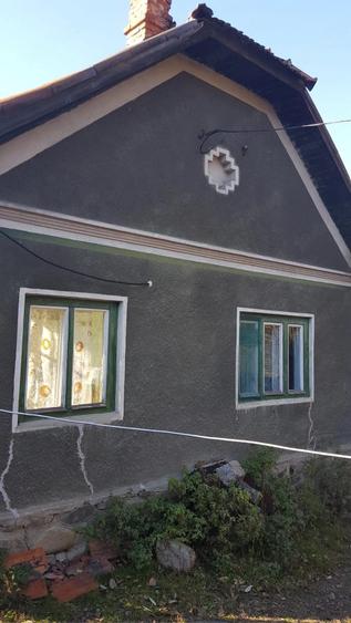 Casă cu 3 camere cu Teren 20000 Mp în Central