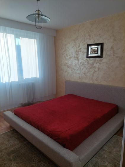 Apartament cu 2 camere semidecomandat, mobilat în Mihai Bravu