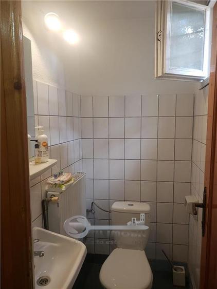 Birou, de 35 mp, în Central