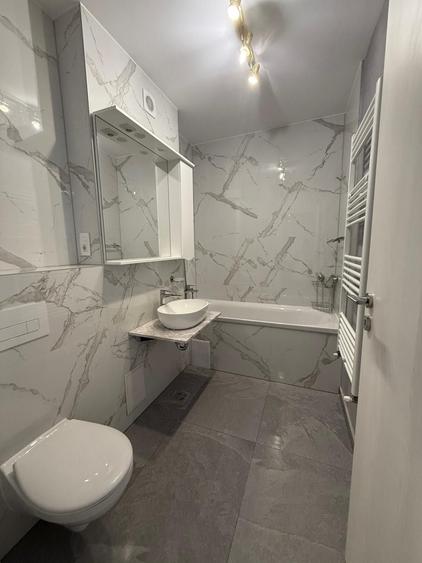 Inchiriez Apartament 2 camere tip studio+parcare subterana Vivamus - 1