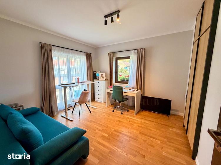 Casă cu 6 camere cu Teren 515 Mp în Feleacu