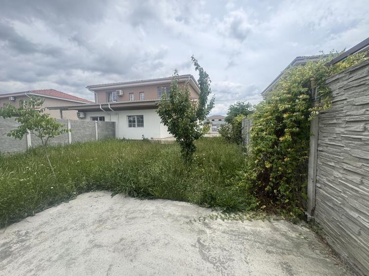 Duplex cu 4 camere cu Canalizare în Moșnița Nouă