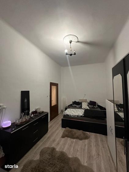Casă cu 3 camere cu Teren 190 Mp în Central