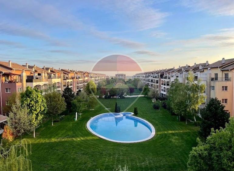 Apartament cu 4 camere decomandat în Central