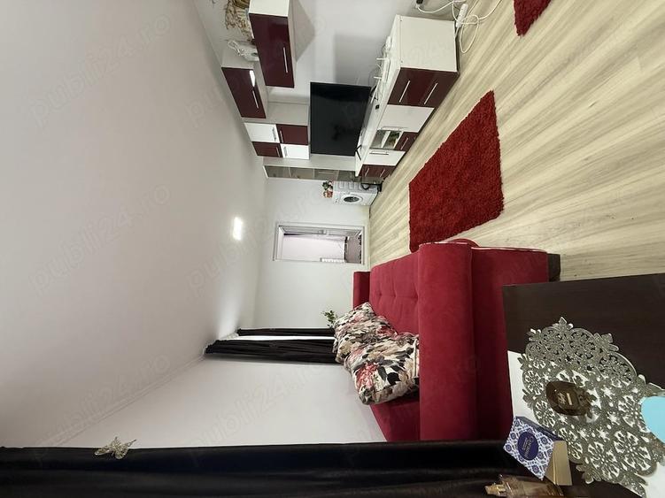 Casă cu Teren 1500 Mp în Padina