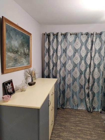 Casă cu 4 camere cu Teren 3400 Mp în Comarna