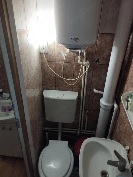 Garsonieră decomandată în Central