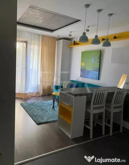 Apartament cu 2 camere semidecomandat în Văcăresti