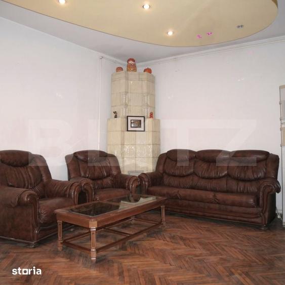 Casă cu 5 camere cu Teren 296 Mp în Micro 4