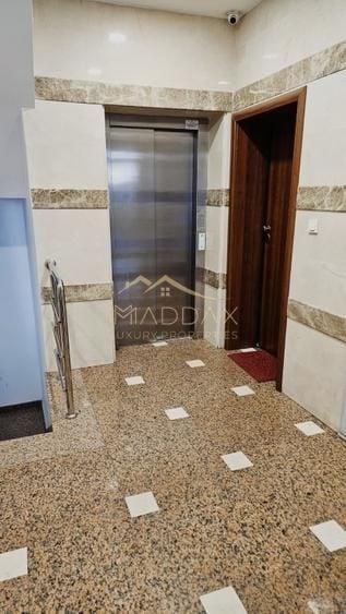 Apartament cu 3 camere decomandat, mobilat în Banu Manta