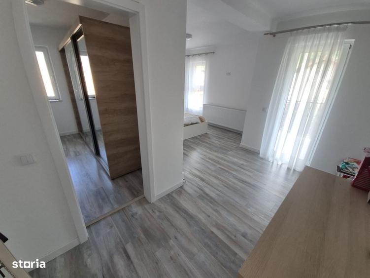 Casă cu 4 camere în Gilău