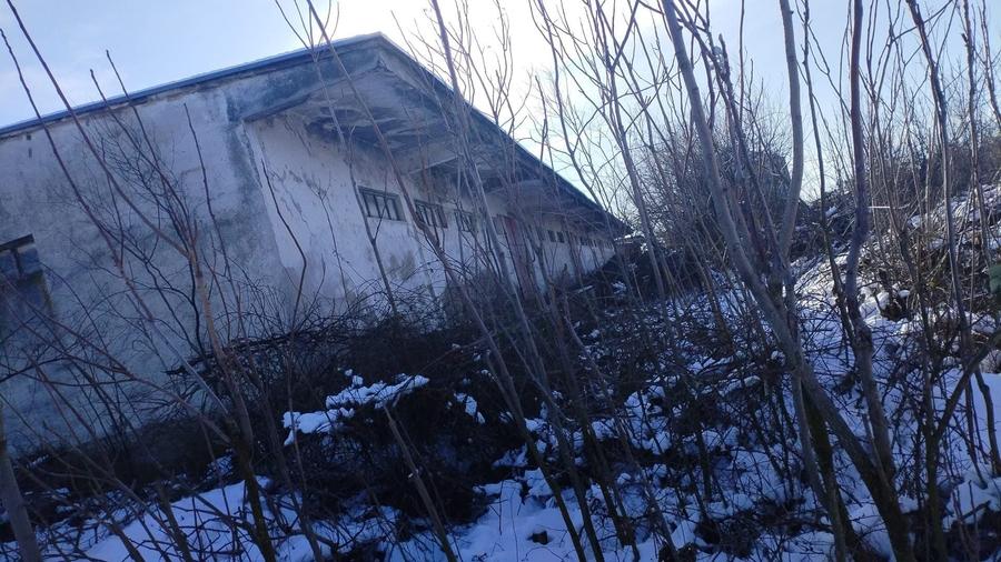Spațiu industrial, de 6,716 mp, în Central