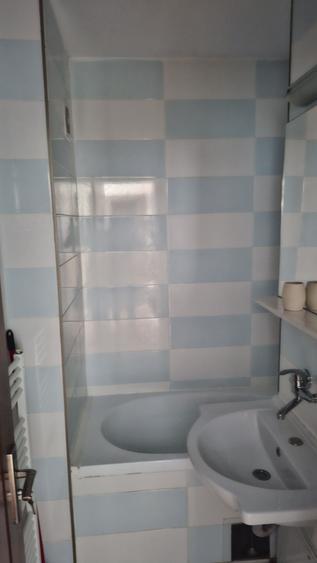 Apartament cu 2 camere semidecomandat în Dosu Bricii