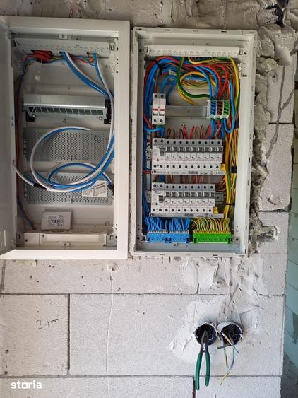 Casă cu 3 camere decomandat cu Teren 388 Mp în Agigea