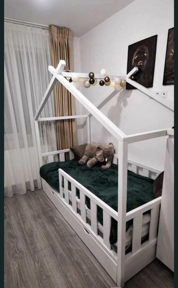 Apartament cu 3 camere decomandat în Tudor