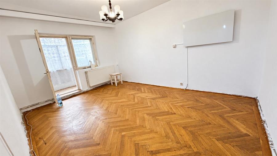Apartament cu 2 camere decomandat în Astra