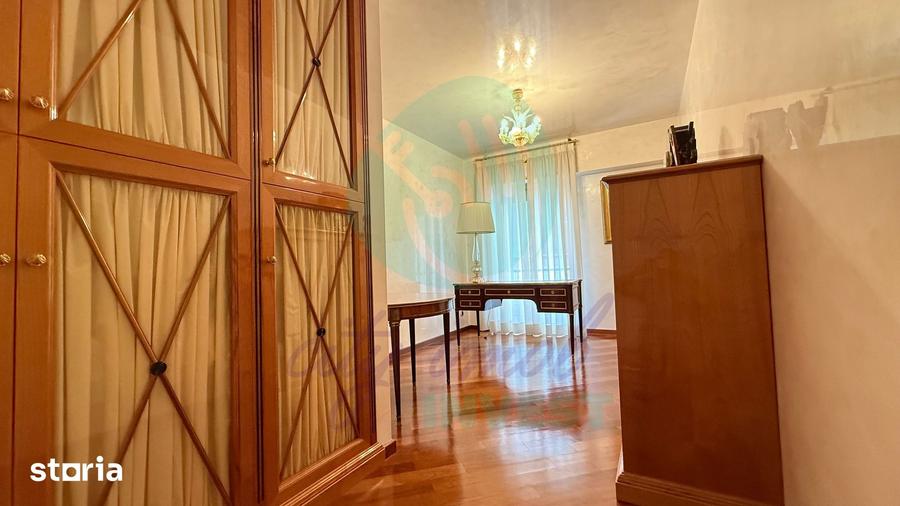 Apartament cu 4 camere în Primăverii