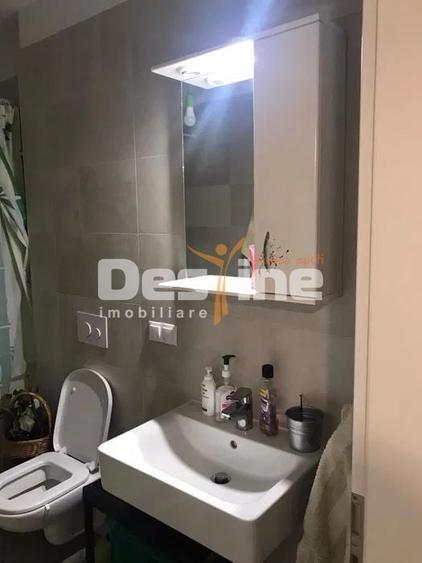 Apartament cu 2 camere decomandat în Tractorul