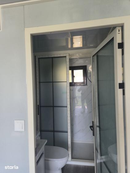Casă cu 2 camere cu Teren 450 Mp în Tomești