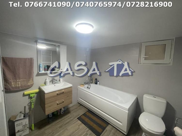 Casă individuală cu 4 camere cu Canalizare în Turcinești