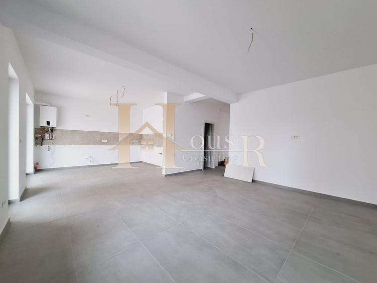 Duplex cu 4 camere cu Canalizare în Moșnița Nouă