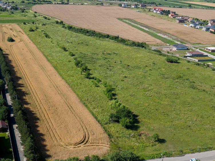 Teren de 435 mp, în Bujac
