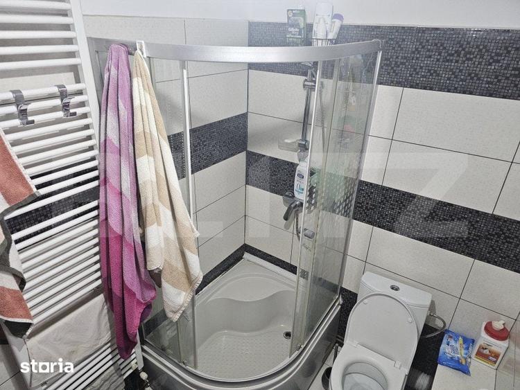Casă cu 3 camere cu Teren 480 Mp în Șimnicu de Sus