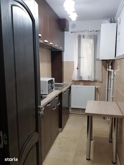 Apartament cu 2 camere decomandat în Centru Civic