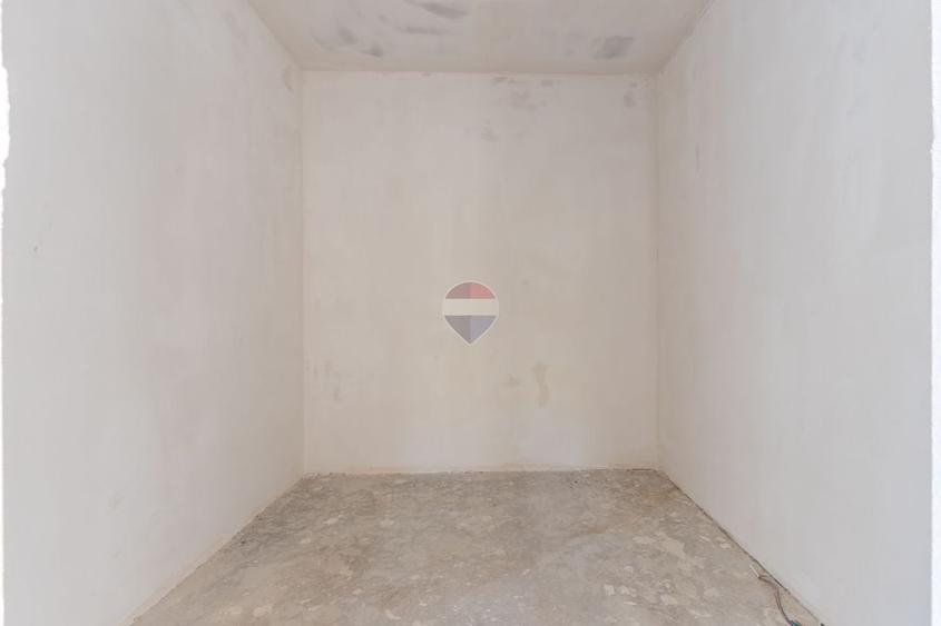 Duplex cu 6 camere cu Teren 600 Mp în Sud
