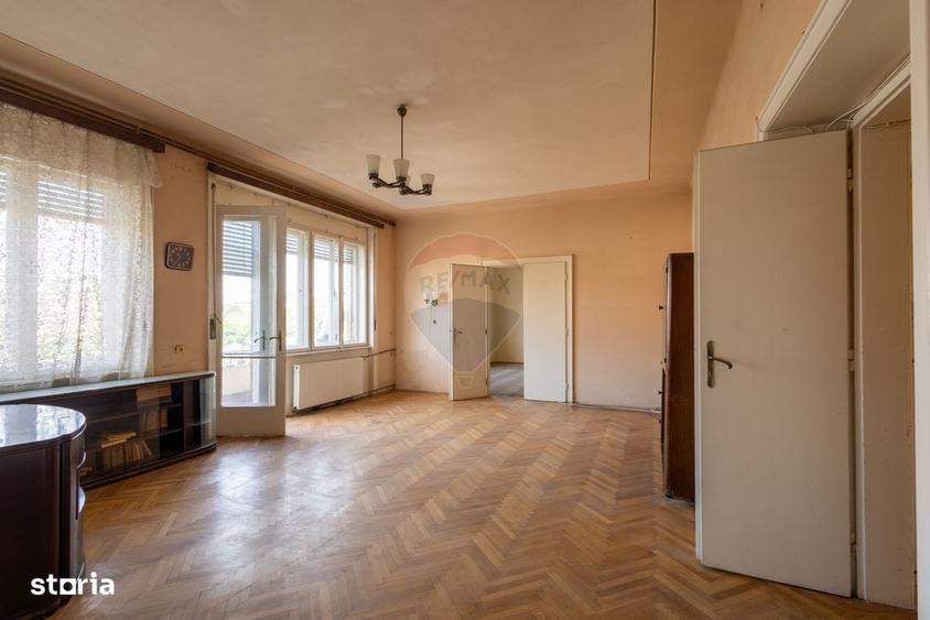 Apartament cu 4 camere în Iosefin